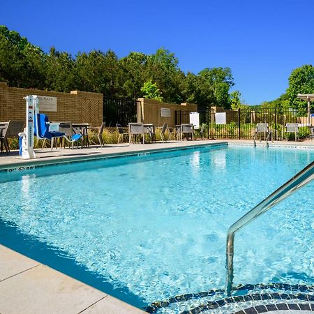 Courtyard By Marriott Raleigh Cary Crossroads Hotel Luaran gambar