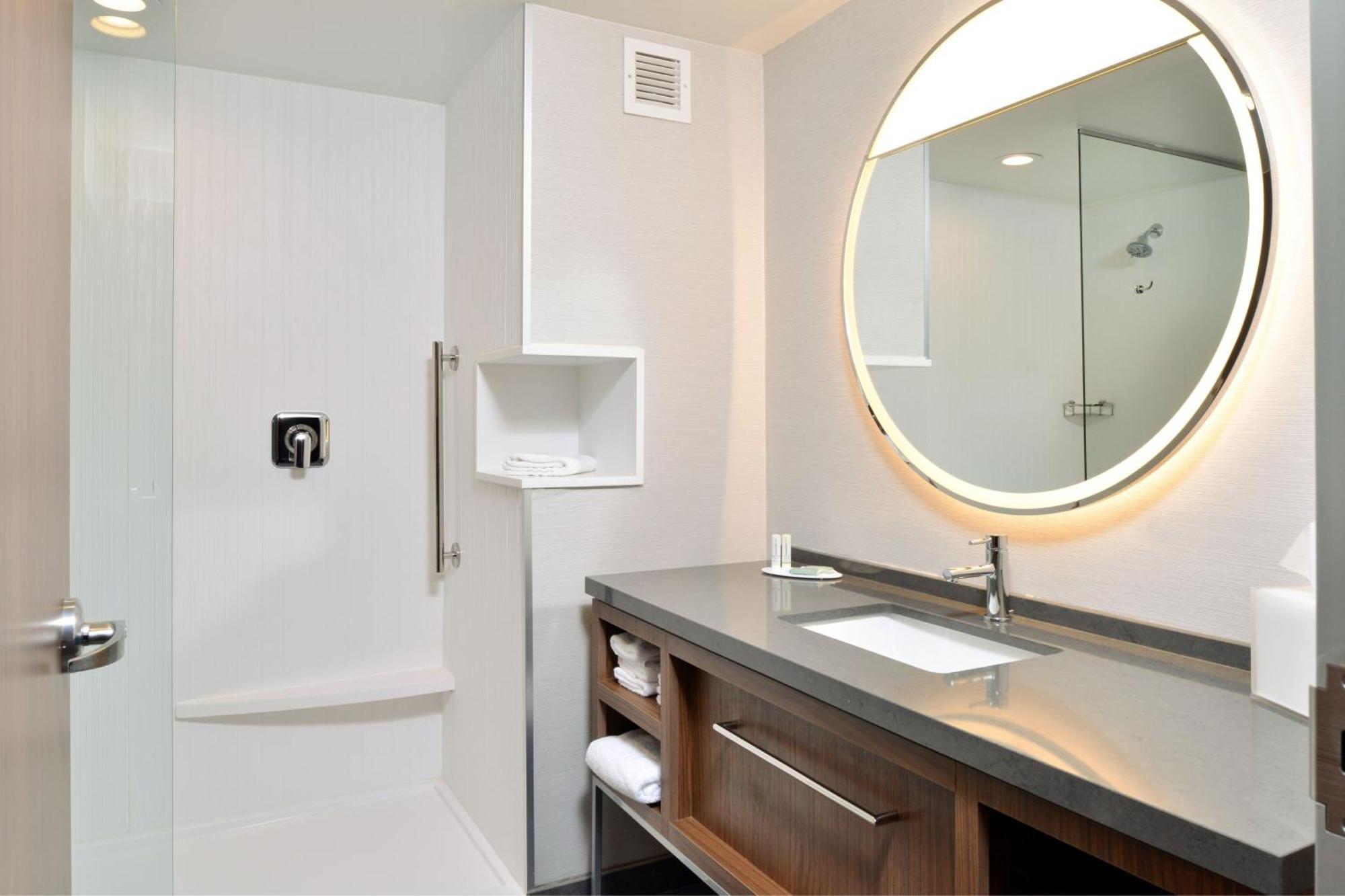Courtyard By Marriott Raleigh Cary Crossroads Hotel Luaran gambar